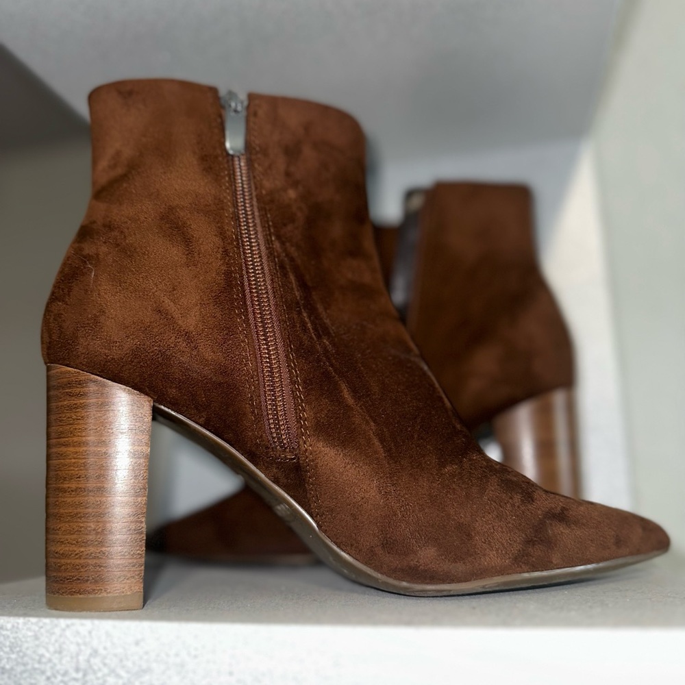 Nine West brown chicks heel boots